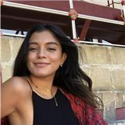 Soy Ana Martín, tengo experiencia con niños dado que cursé los dos primeros años de la carrera de Educación Primaria, por lo que cuento con experiencia a la hora de dar clases particulares. En cuanto a las áreas en las que puedo dar clases son prácticamen